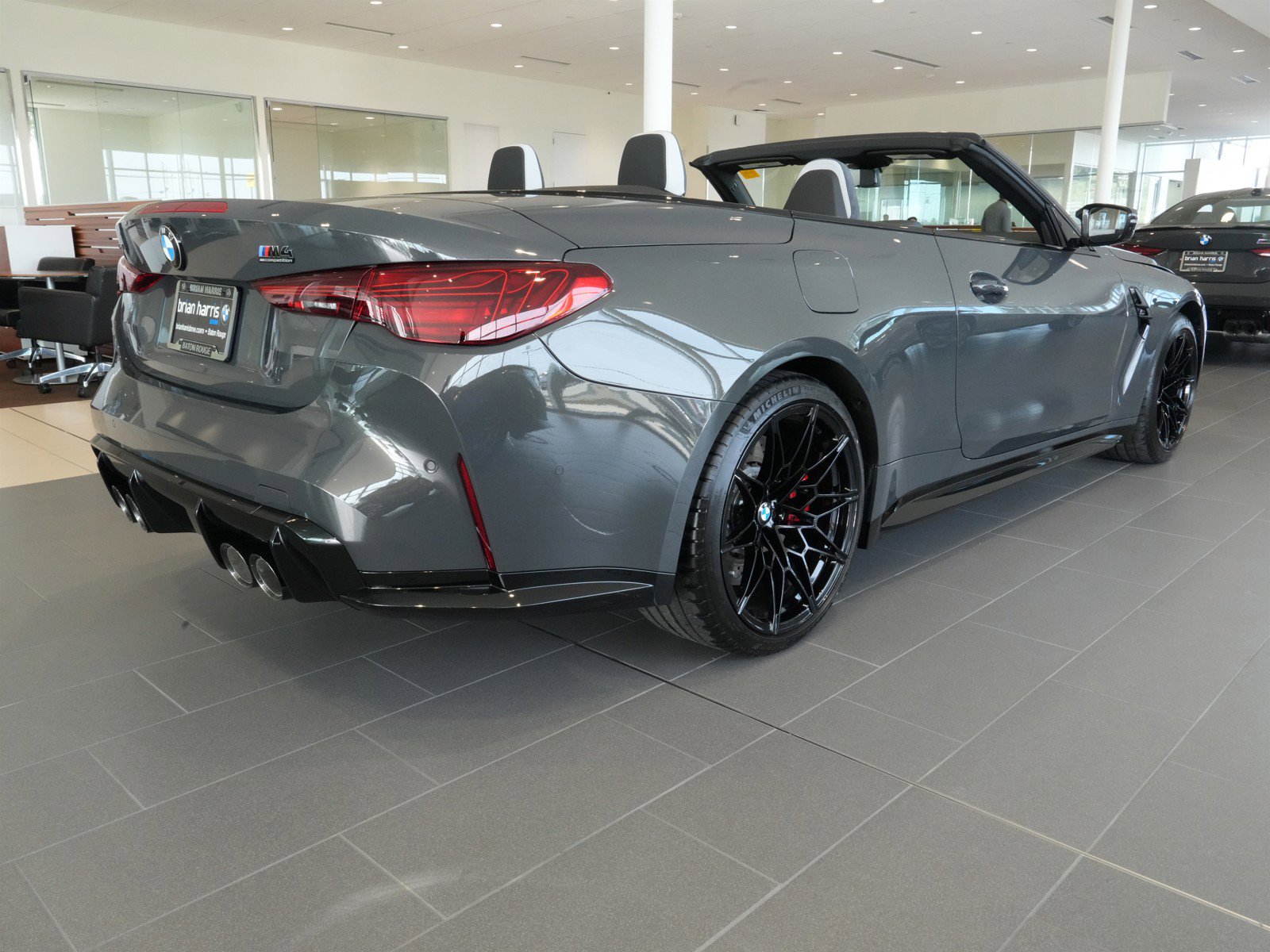 2025 Bmw M4 Competition xDrive Convertible photo 4