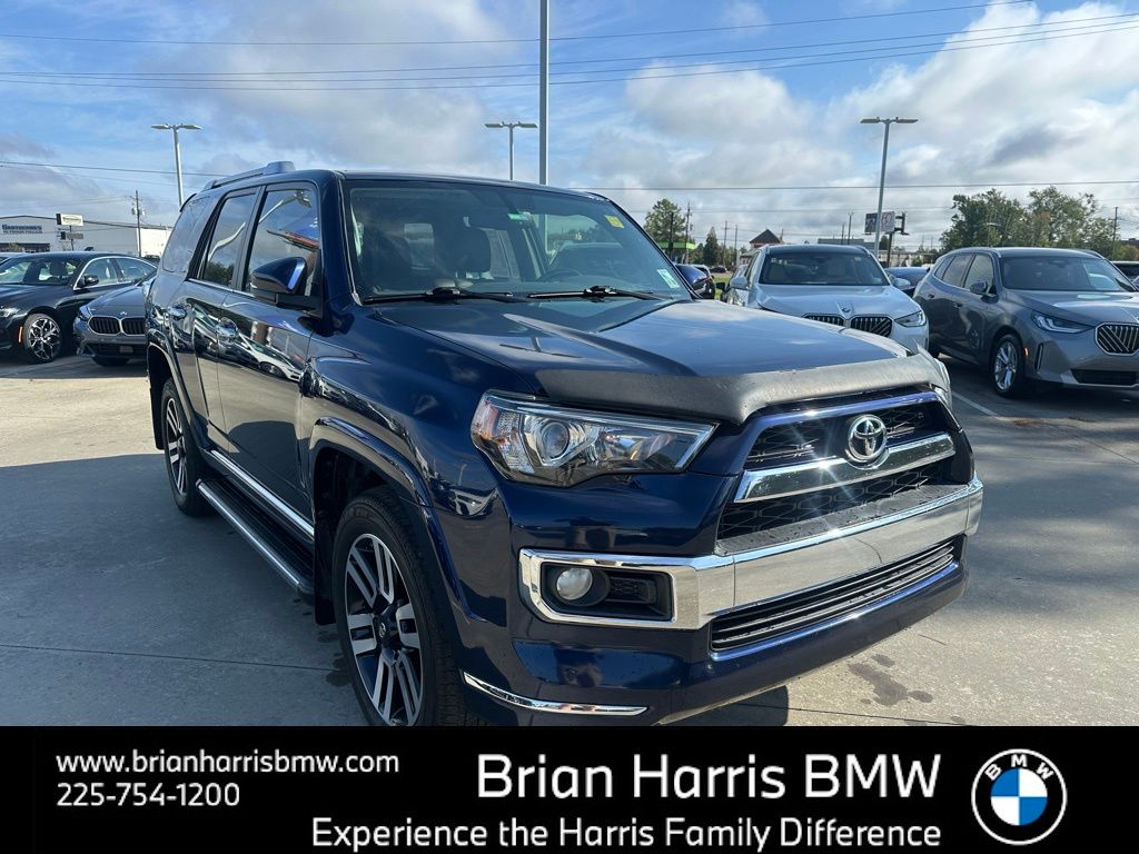2016 Toyota 4Runner SR5 Premium photo 3