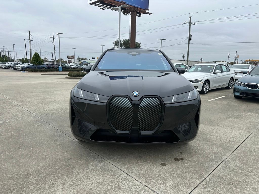 New 2026 BMW iX xDrive60 SUV