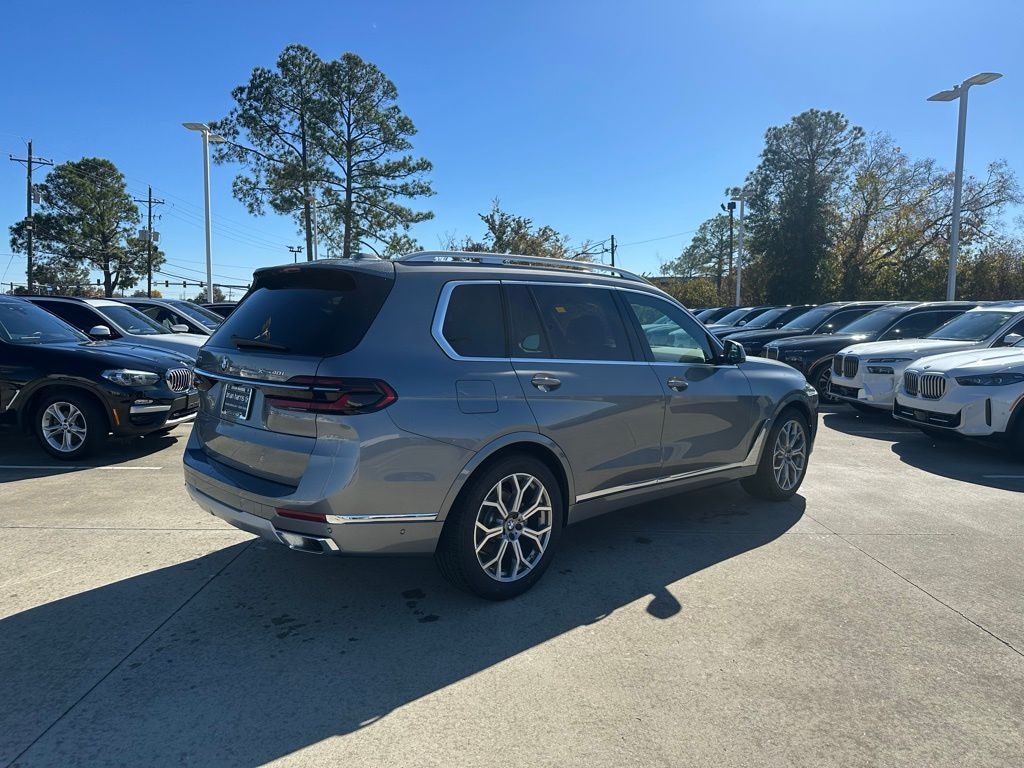 New 2026 BMW X7 xDrive40i SUV