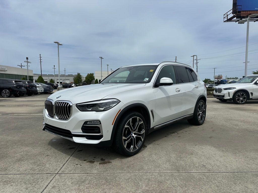 2021 BMW X5 sDrive40i's photo