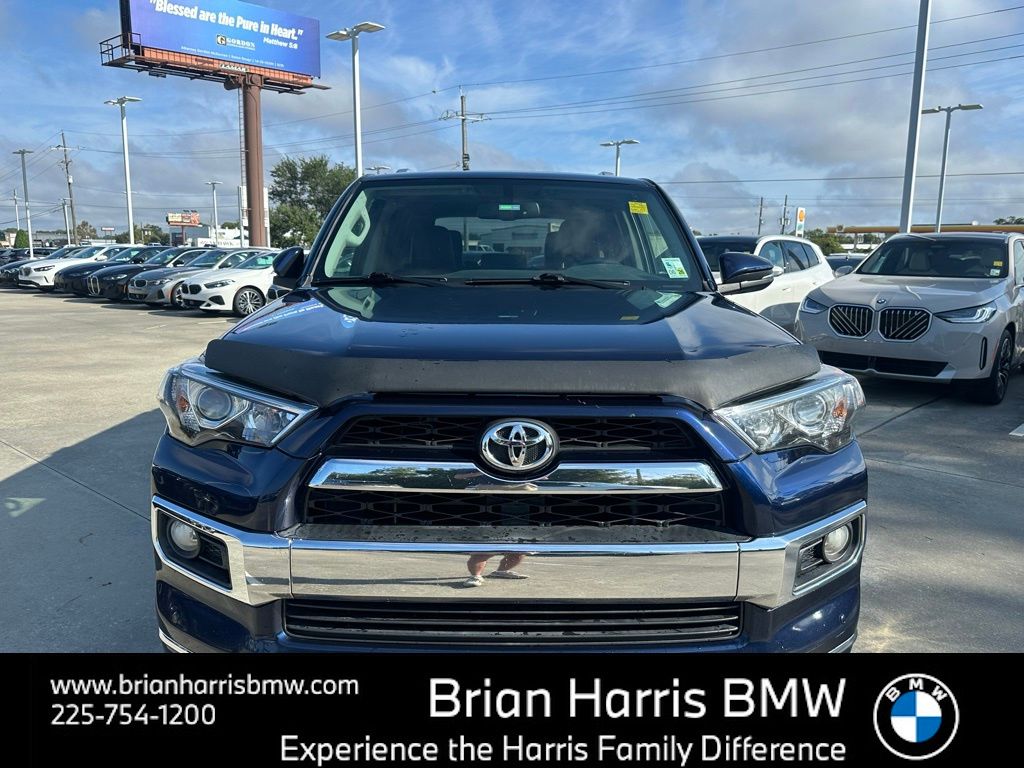 2016 Toyota 4Runner SR5 Premium photo 2