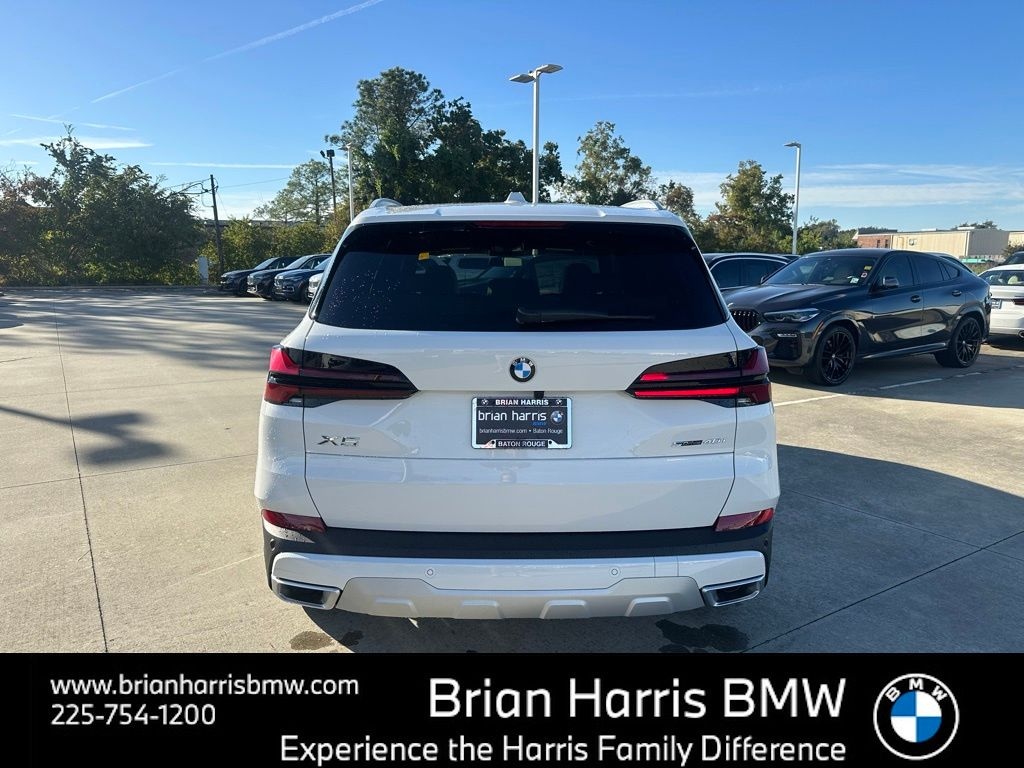 New 2026 BMW X5 sDrive40i SUV