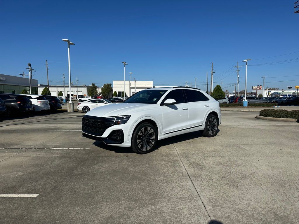 2025 Audi Q8 Premium Plus's photo
