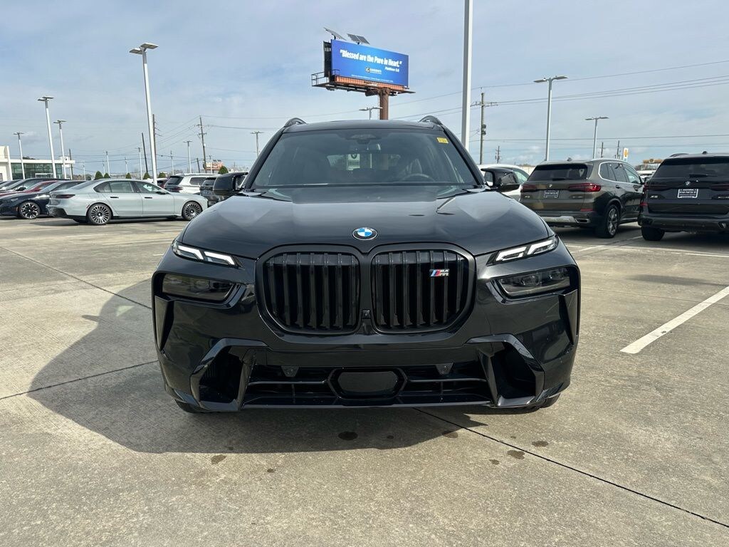 New 2026 BMW X7 M60i SUV