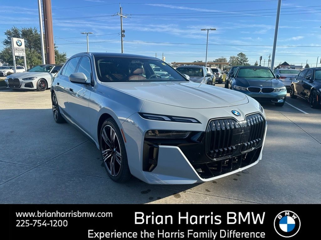 Certified 2025 BMW 760i xDrive Sedan