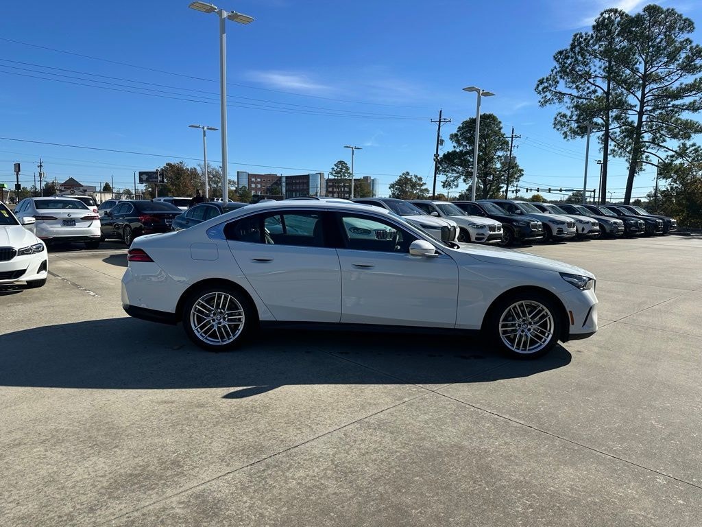 Certified 2025 BMW 530i Sedan