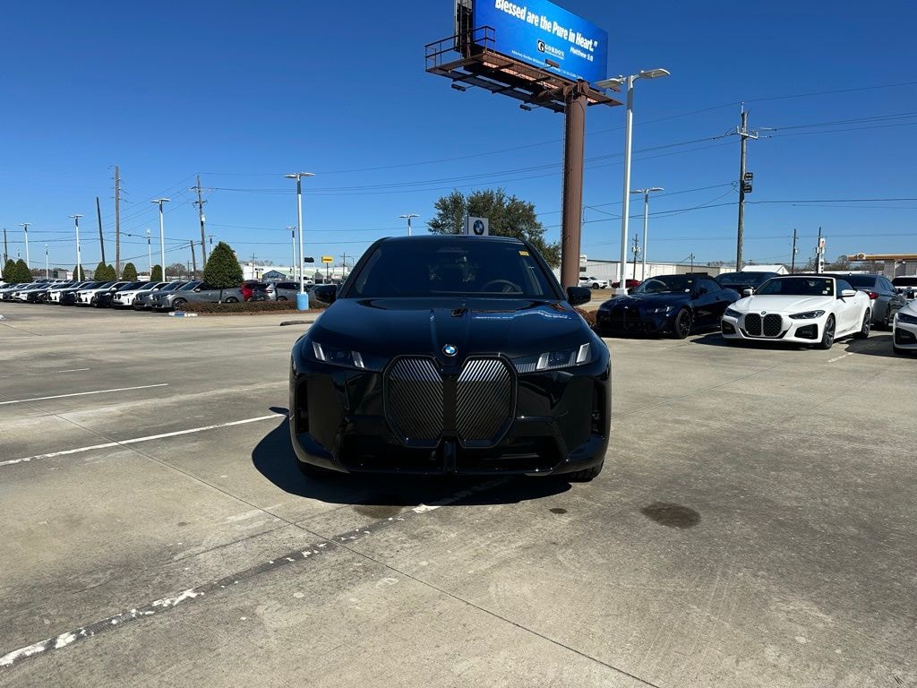 New 2026 BMW iX xDrive60 SUV