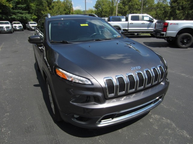 Used 2015 Jeep Cherokee Limited with VIN 1C4PJMDS2FW673053 for sale in Coatesville, PA