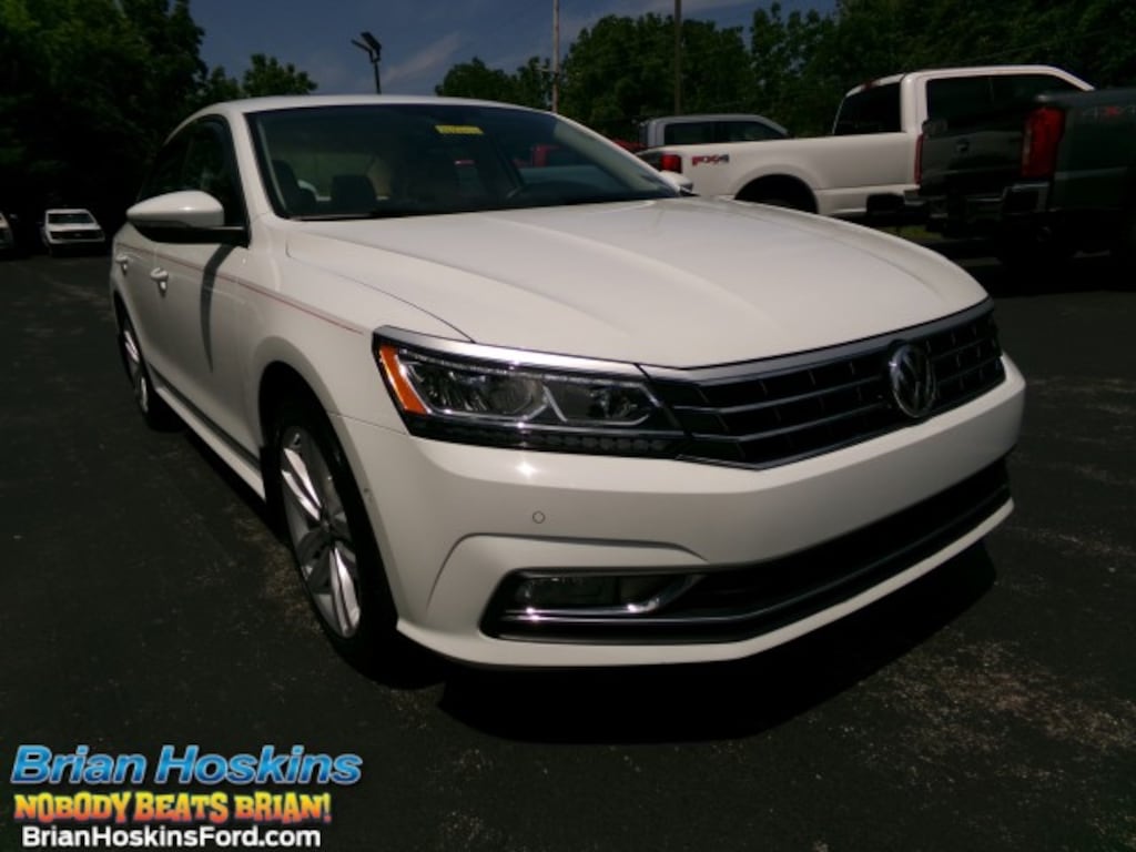 Used 2017 Volkswagen Passat 1.8T SEL Premium Sedan