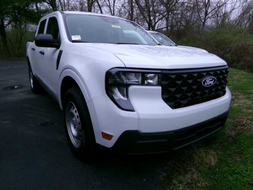 New 2026 Ford Maverick XL Hybrid AWD Truck SuperCrew