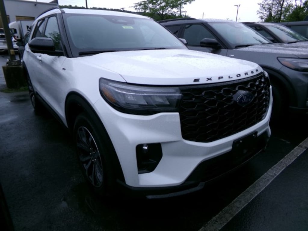 New 2026 Ford Explorer ST-Line 4WD SUV