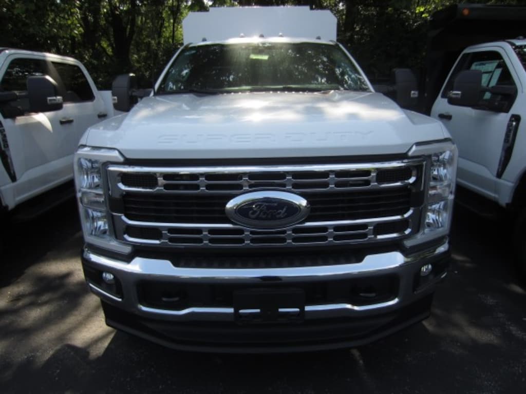 New 2025 Ford F-350 Enclosed Utility Service Body XL SuperCab 4x4 Truck Super Cab