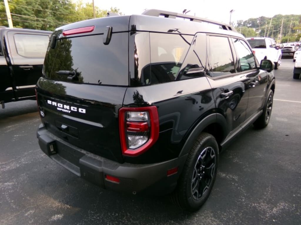 New 2026 Ford Bronco Sport Outer Banks 4x4 SUV