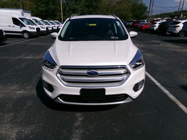 2019 Ford Escape Titanium photo 3