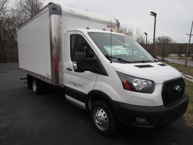 Ford transit deals 350 box truck