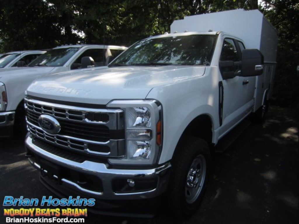 New 2025 Ford F-350 Enclosed Utility Service Body XL SuperCab 4x4 Truck Super Cab
