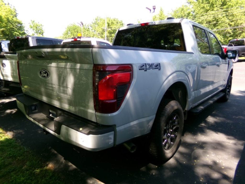 New 2026 Ford F-150 XLT CrewCab 4x4 DEMONSTRATOR Truck SuperCrew Cab