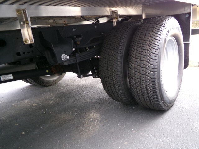 2025 Ford F-350 Super Duty Chassis Cab XL - Photo 6