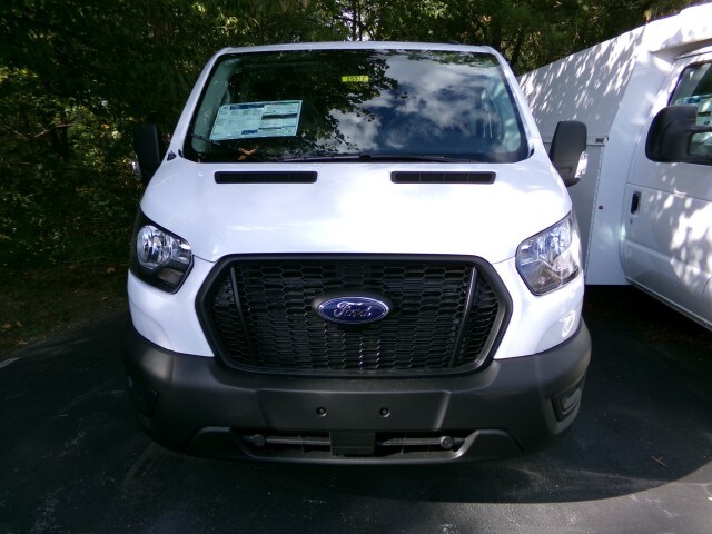 2025 Ford Transit Cargo Van photo 2