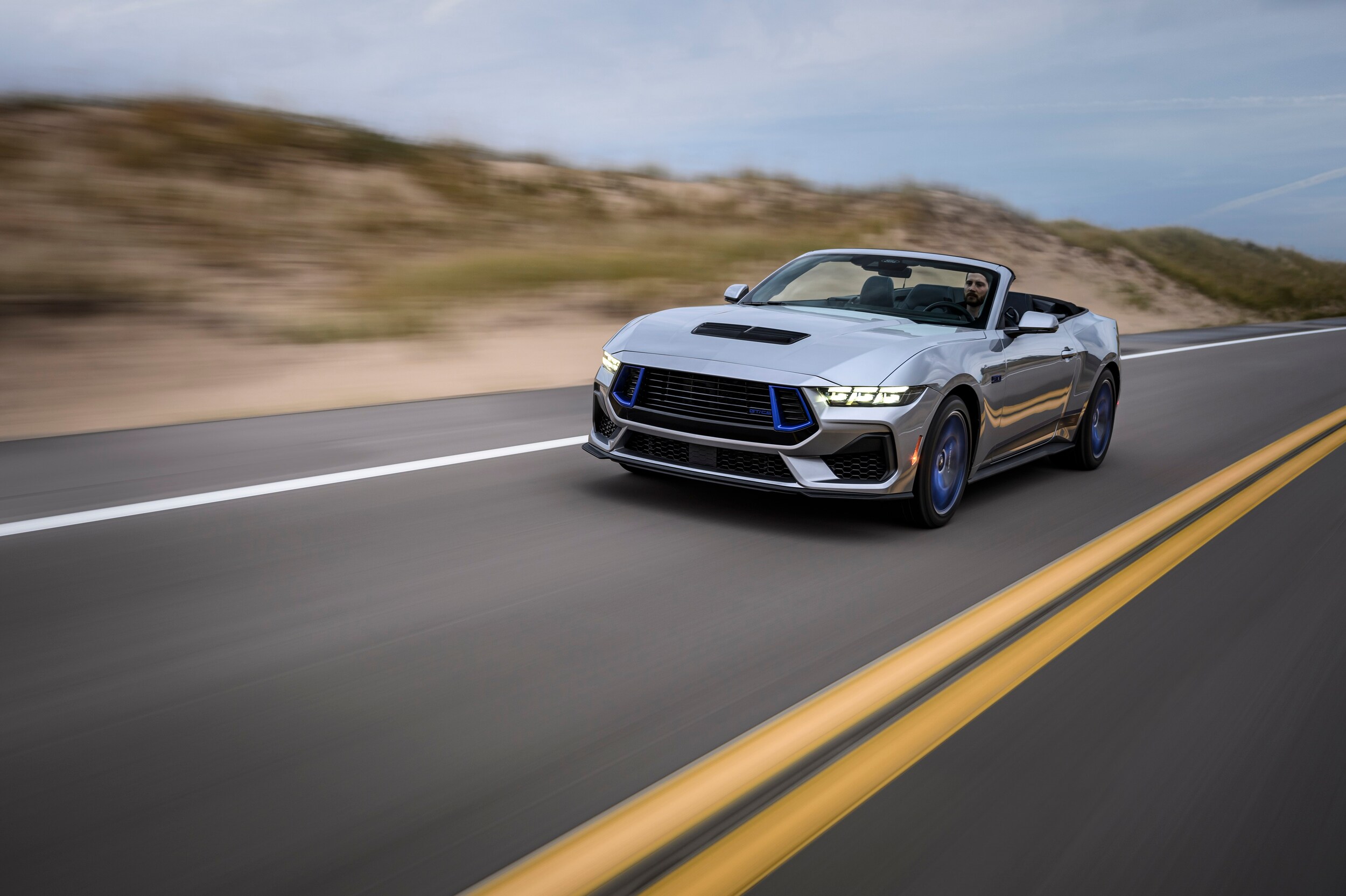 2024 Ford Mustang GT California Special_05.jpg