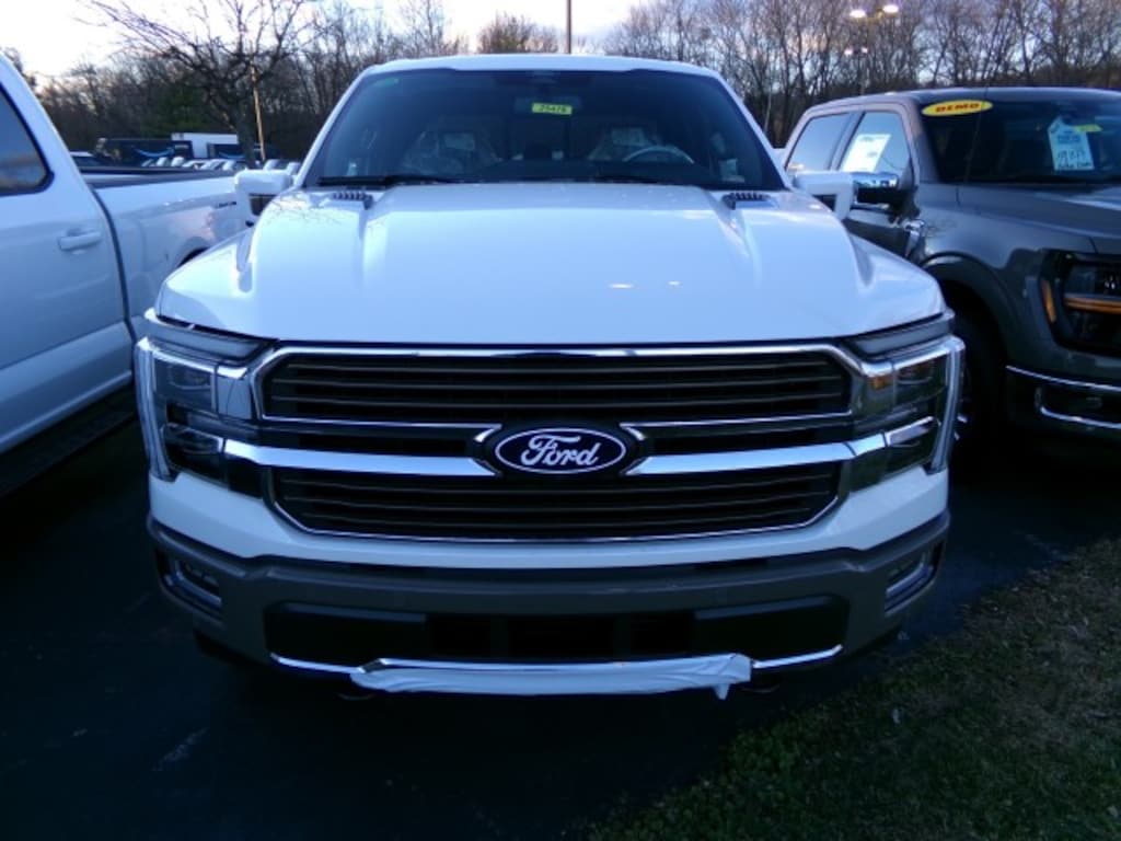 New 2025 Ford F-150 King Ranch CrewCab 4x4 Truck SuperCrew Cab