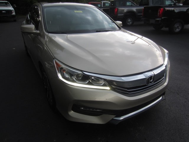 Used 2017 Honda Accord EX-L with VIN 1HGCR2F89HA160364 for sale in Coatesville, PA