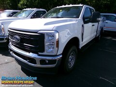 2025 Ford F-250 Utility Service Body XL SuperCab 4x4 Truck Super Cab