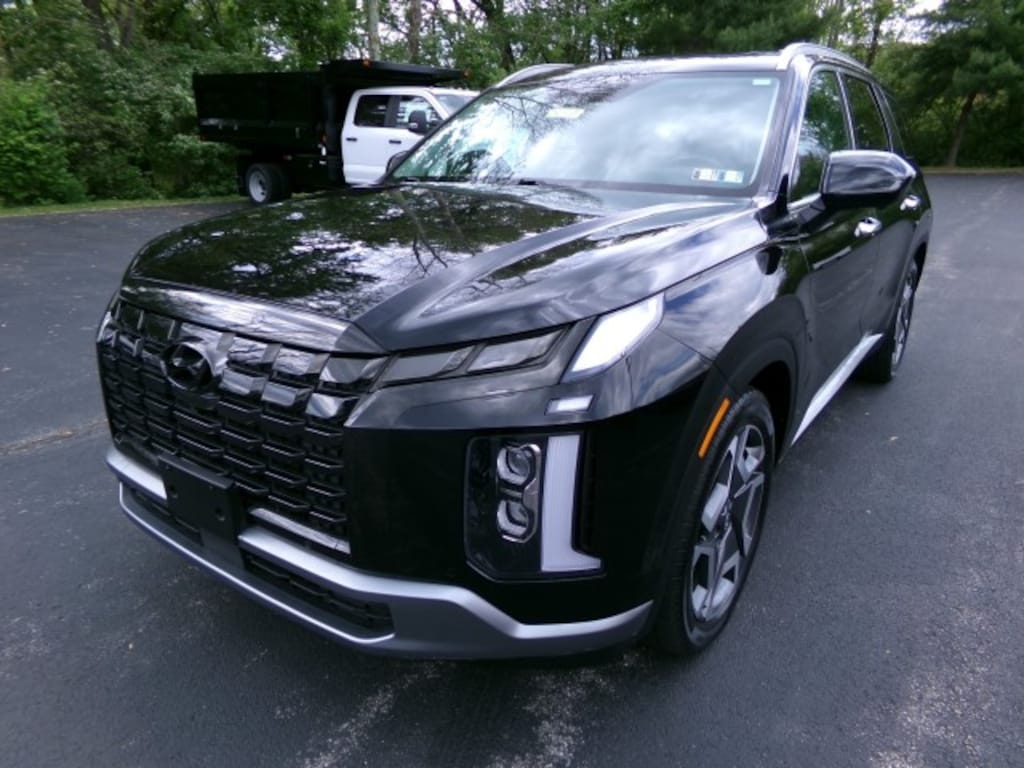 Used 2023 Hyundai Palisade Limited AWD SUV