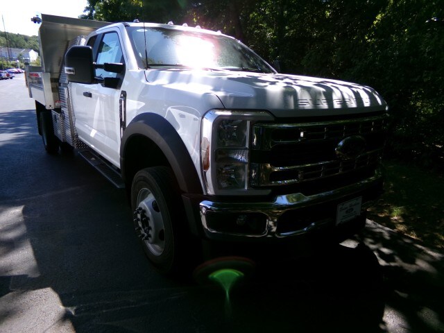 2025 Ford F-450 XL photo 3