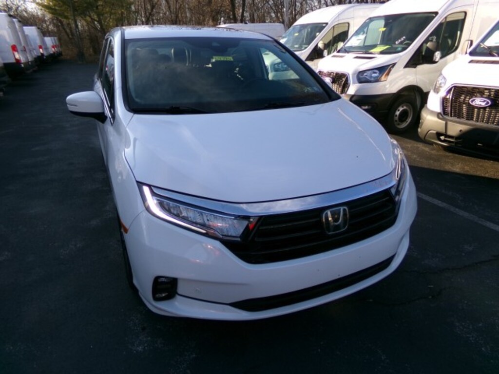 Used 2024 Honda Odyssey Touring Minivan/Van