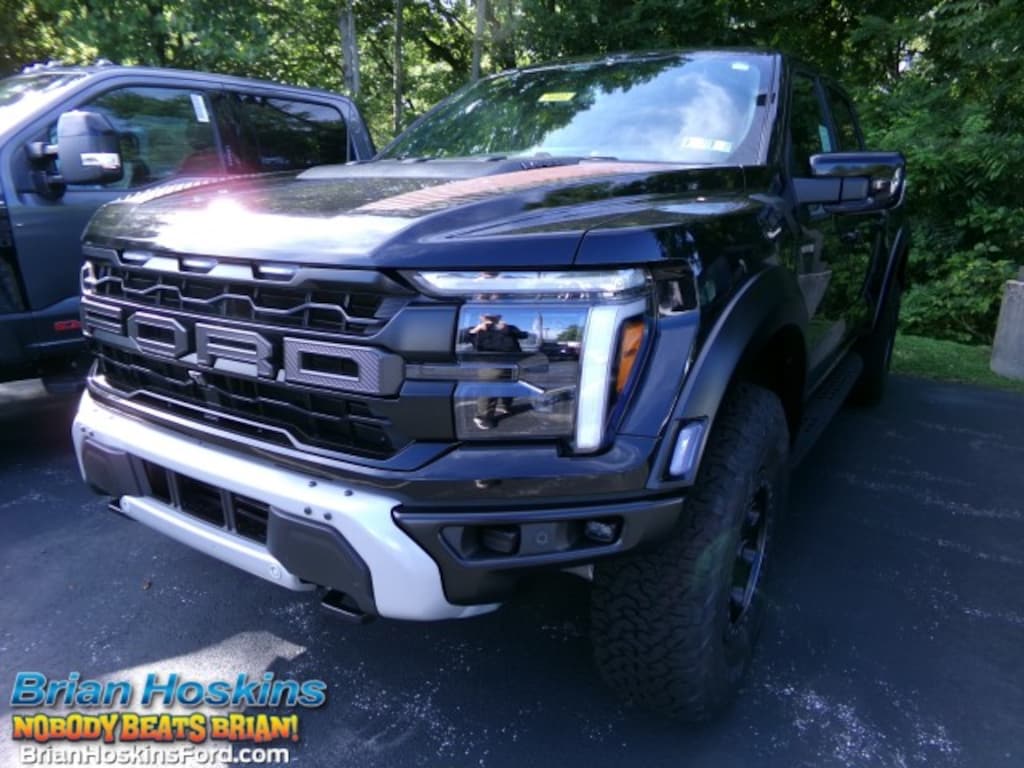 New 2026 Ford F-150 Raptor 37 CrewCab 4x4 Truck SuperCrew Cab