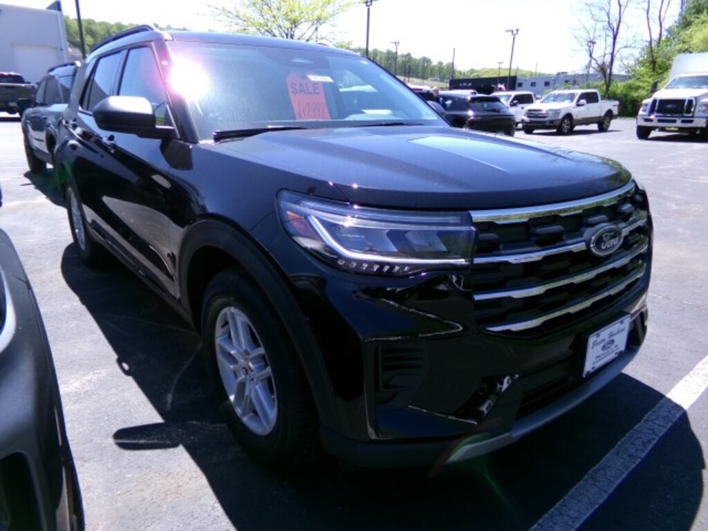 New 2026 Ford Explorer Active 4WD SUV