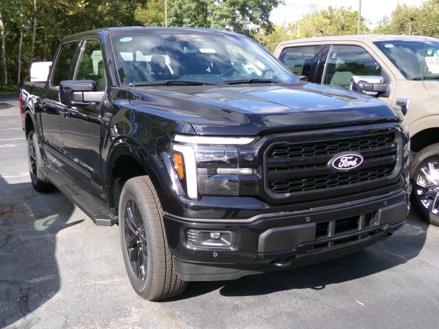 2025 Ford F-150 Lariat photo 3