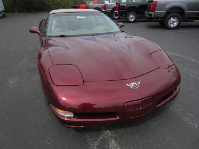 Used 2003 Chevrolet Corvette Base with VIN 1G1YY32G435113196 for sale in Coatesville, PA