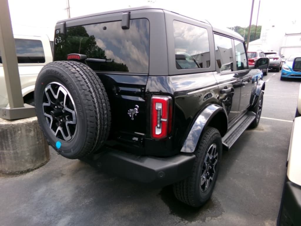 New 2026 Ford Bronco Outer Banks 4 Door 4x4 SUV