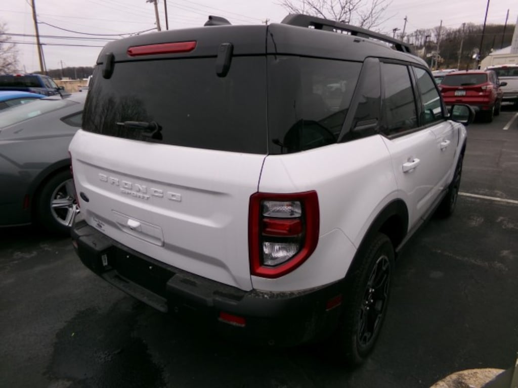 New 2025 Ford Bronco Sport Outer Banks SUV