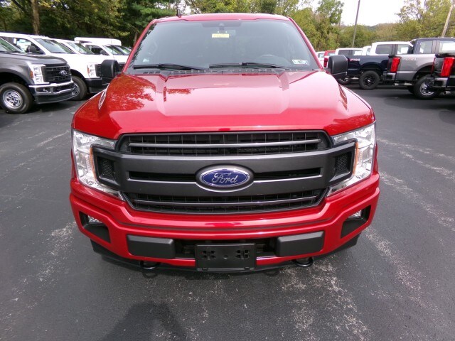 2020 Ford F-150 XLT photo 2