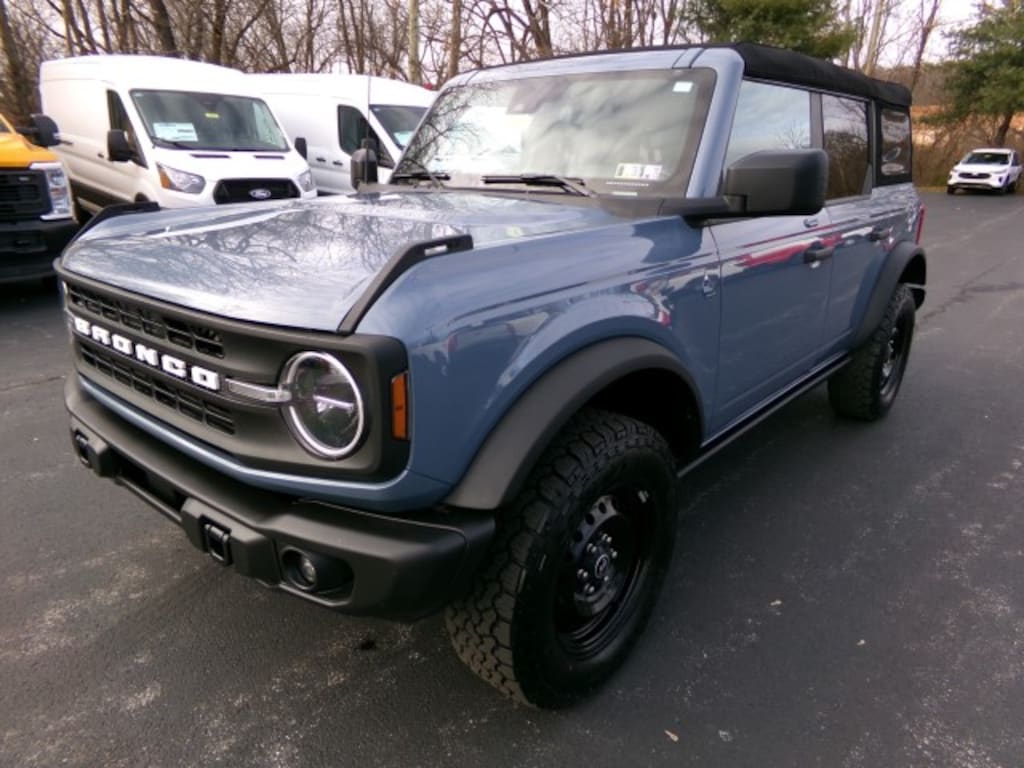 Used 2023 Ford Bronco Black Diamond 4WD SUV