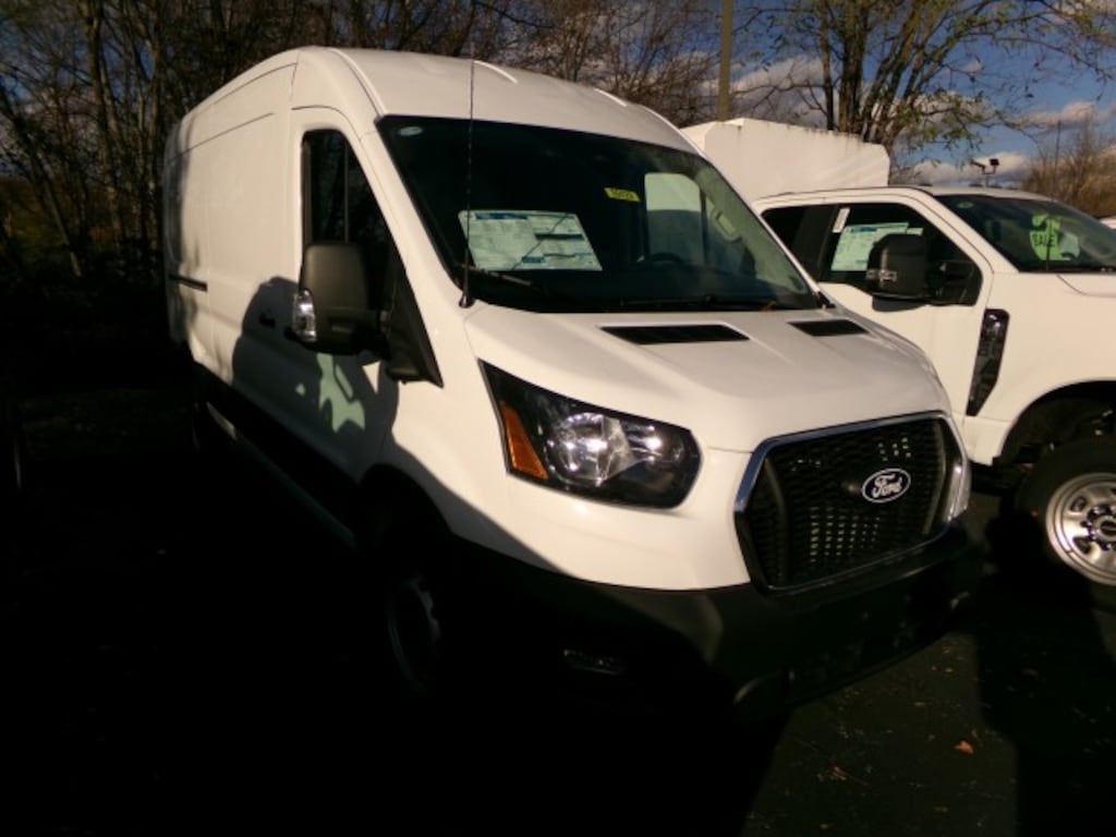 New 2026 Ford Transit 250 Medium Roof Cargo Van Van Medium Roof Van