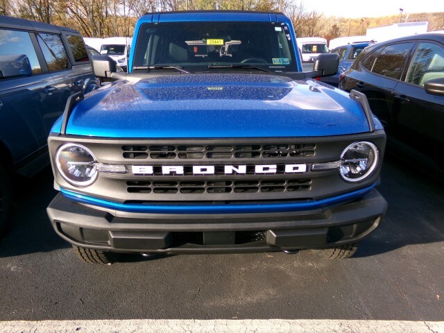 2025 Ford Bronco Big Bend photo 2
