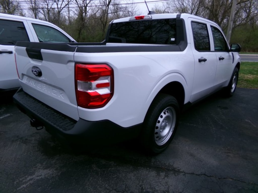 New 2026 Ford Maverick XL Hybrid AWD Truck SuperCrew