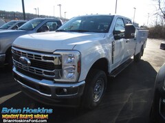 2024 Ford F-350 Utility Service Body XL CrewCab 4x4 Truck Crew Cab