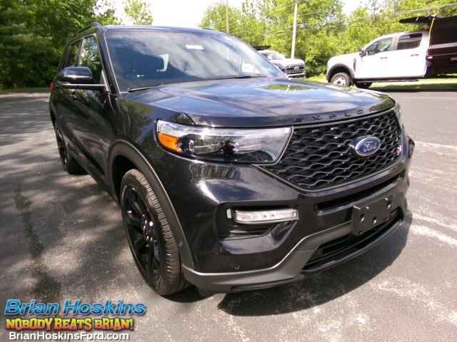 2022 Ford Explorer ST 4WD's photo