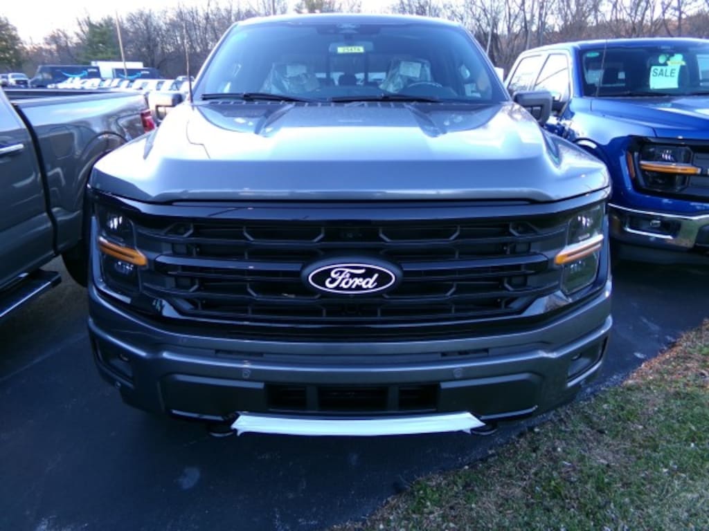 New 2025 Ford F-150 XLT CrewCab 4x4 Truck SuperCrew Cab