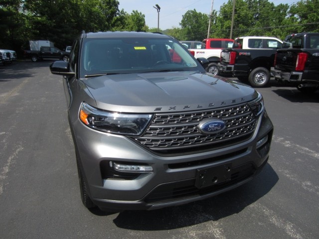 Used 2023 Ford Explorer XLT with VIN 1FMSK8DH9PGA93258 for sale in Coatesville, PA