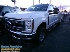 2025 Ford F-350 Gooseneck Tow Body XL CrewCab 4x4 Truck Crew Cab