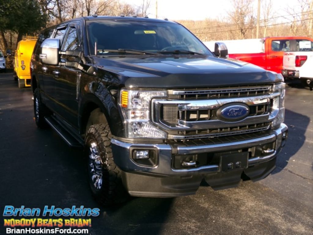 Used 2022 Ford F-250 XLT CrewCab 4x4 Pickup Truck