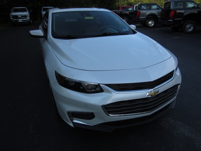 Used 2018 Chevrolet Malibu Premier with VIN 1G1ZE5SX2JF173848 for sale in Coatesville, PA