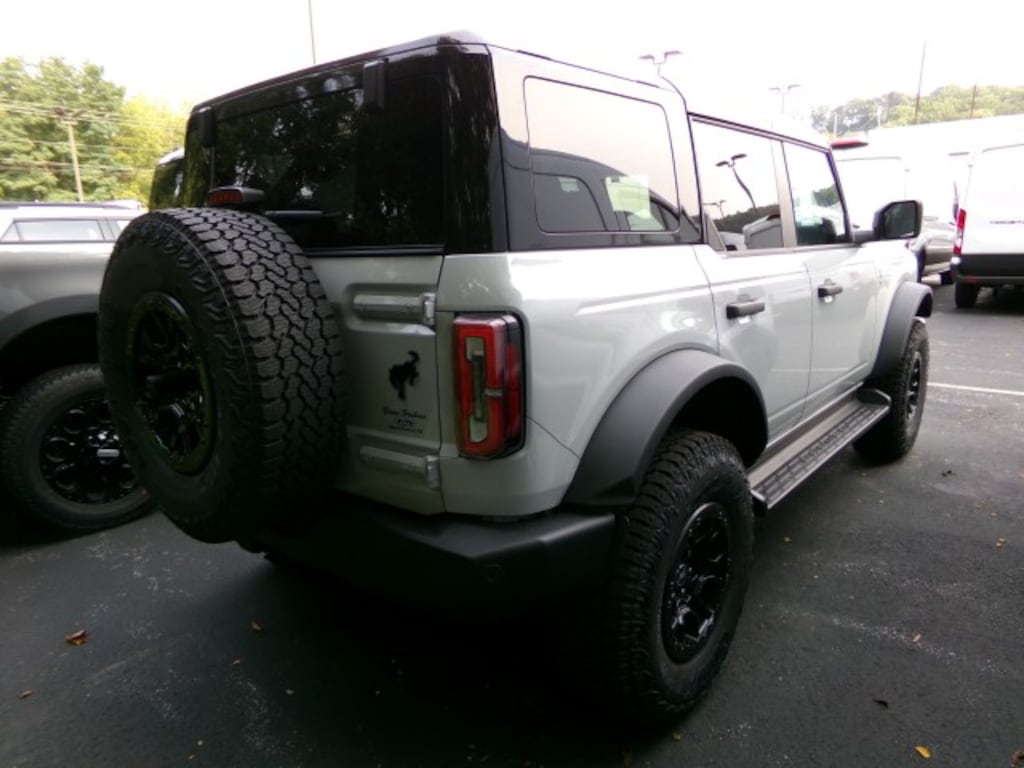 New 2026 Ford Bronco Outer Banks 4 Door 4x4 SUV